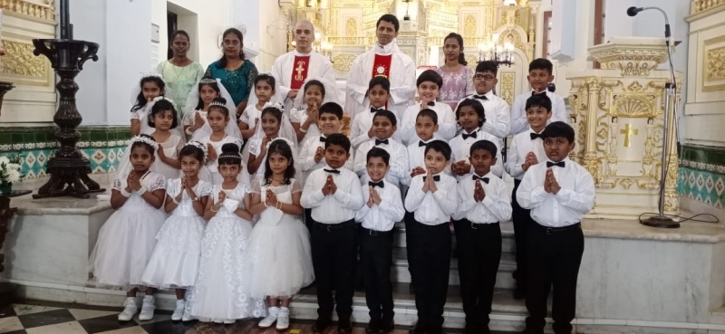 ﻿25 children receive Sacrament of First Holy Communion at St Thomas Church Aldona