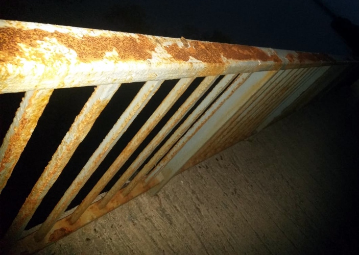 15-month-old bridge railings along Canacona bypass corroding