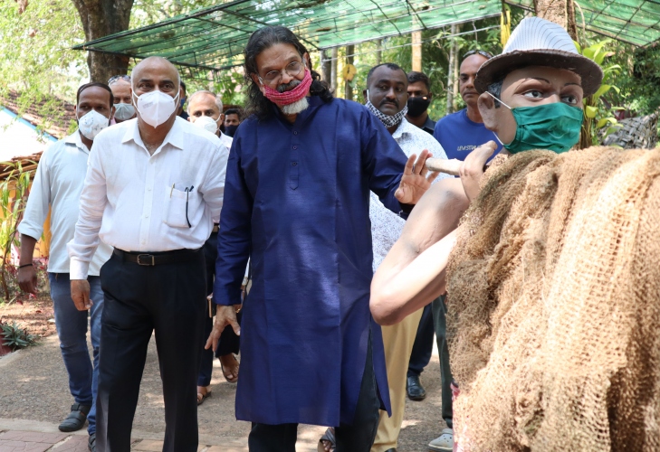 ﻿Deputy CM Ajgaonkar visits Big Foot