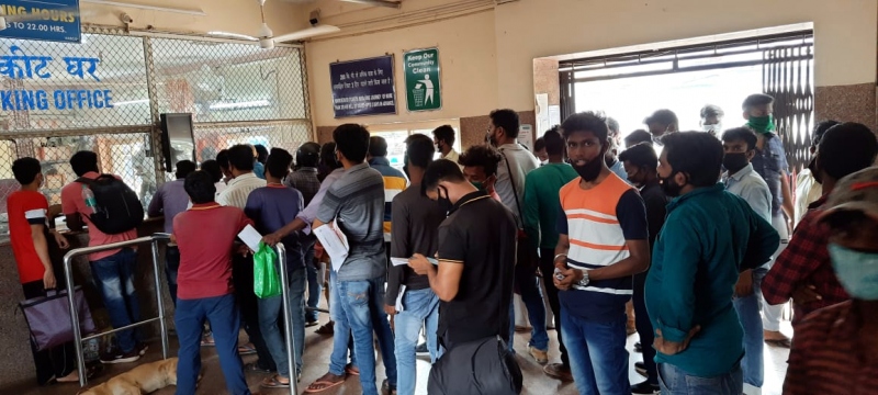 Concerns over rush at temporary rail ticket counter at Vasco station