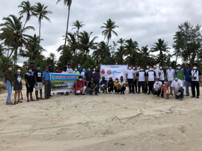 ﻿NGO celebrates Environment Day   by planting screwpines at Velsao