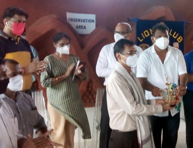 People’s support crucial to achieve 100% vaccination: Health Minister
