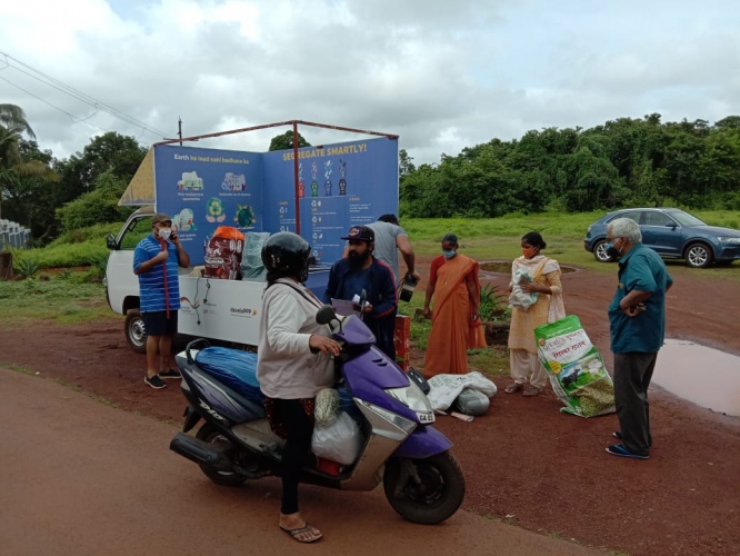 ﻿Karo Sambhav's e-waste mobile van   collection drive a success