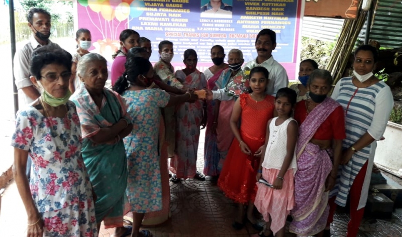 MGNREGA workers fete panch   for helping them get jobs