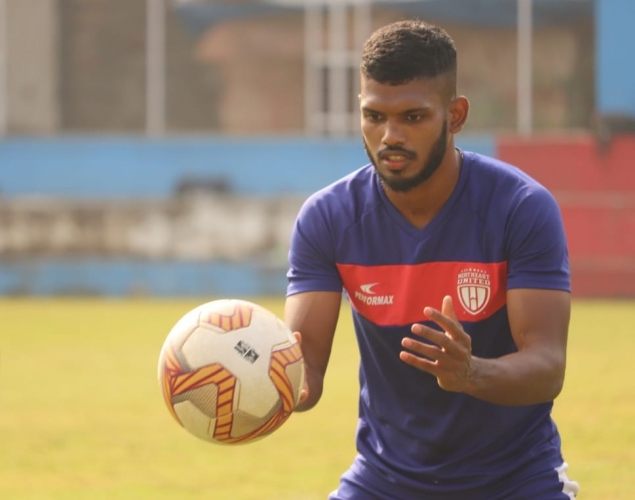 ﻿Defender Ponif Vaz joins Real Kashmir