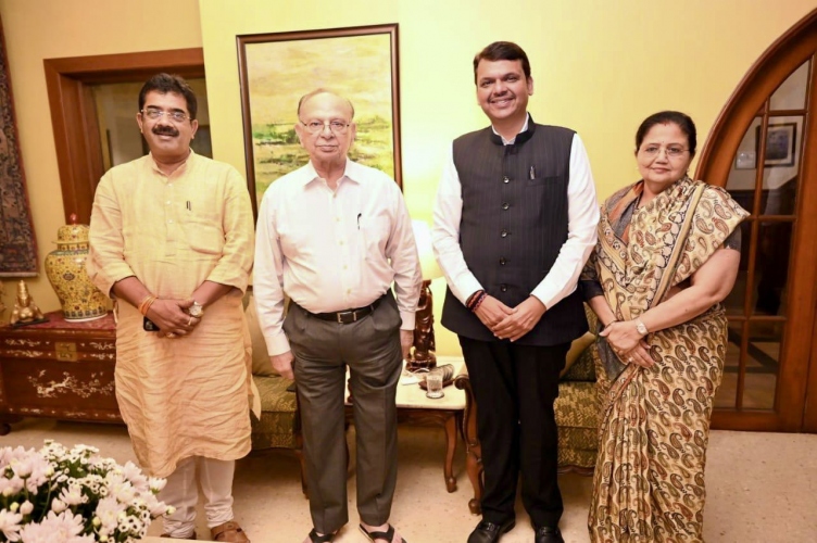 Fadnavis’ visit to Sr Rane’s residence raises eyebrows