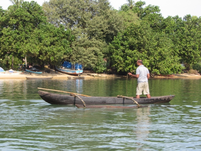 New subsidy to fund traditional   fishermen purchasing canoes