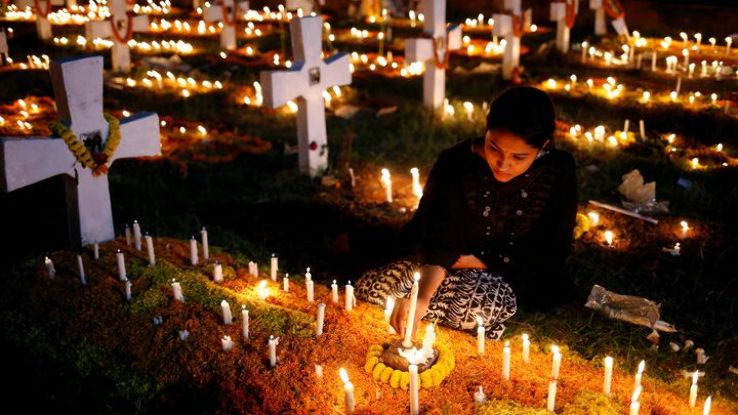 ﻿Souls' Day: Reverence to departed