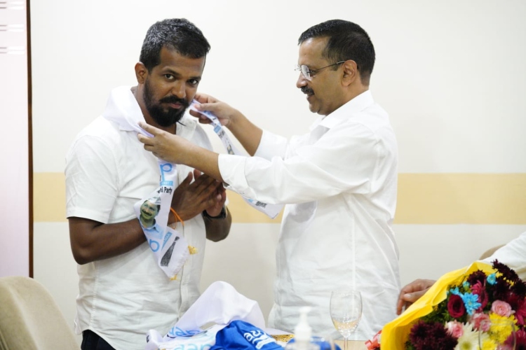 ﻿BJP Calangute block leader   Sudesh Mayekar joins AAP