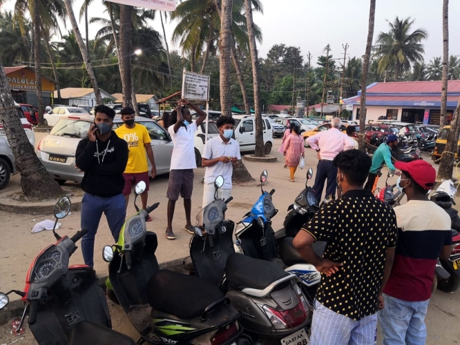 Tourists jam Canacona for NY, Palolem bears brunt of traffic