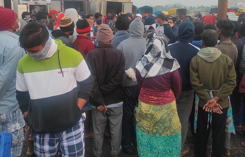 Uproar over sopo collection by group in wholesale fish market