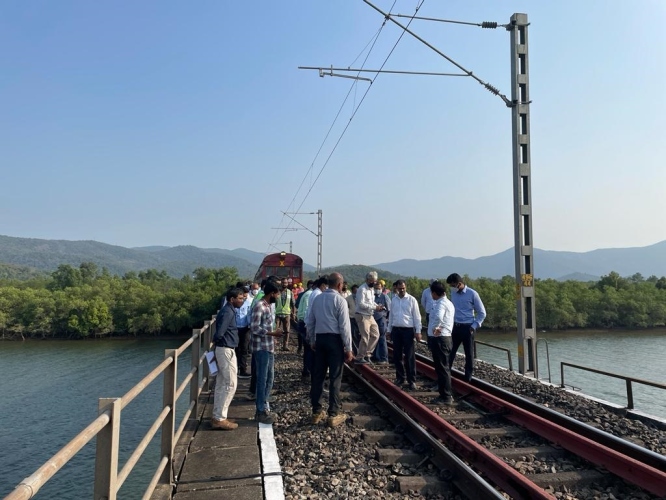 Electrified Karwar to Margao Konkan Rly route inspected