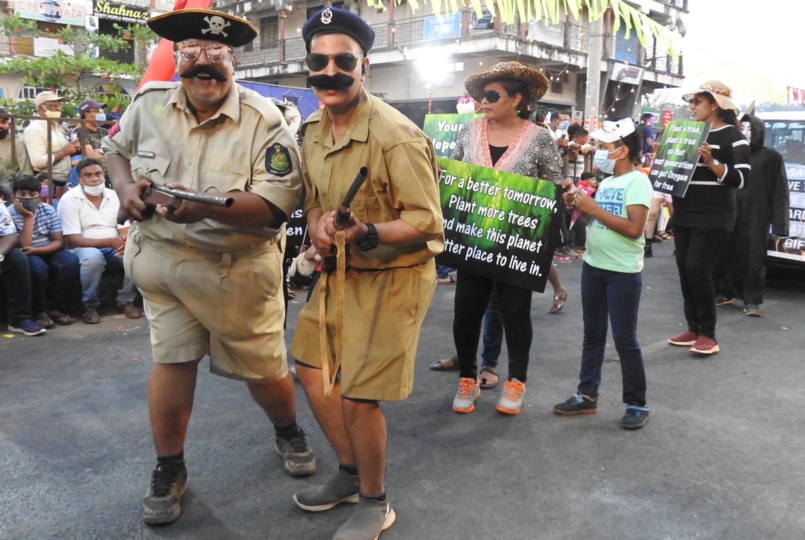 Call to protect environment as Saxttikars keep date with Margao Carnival floats