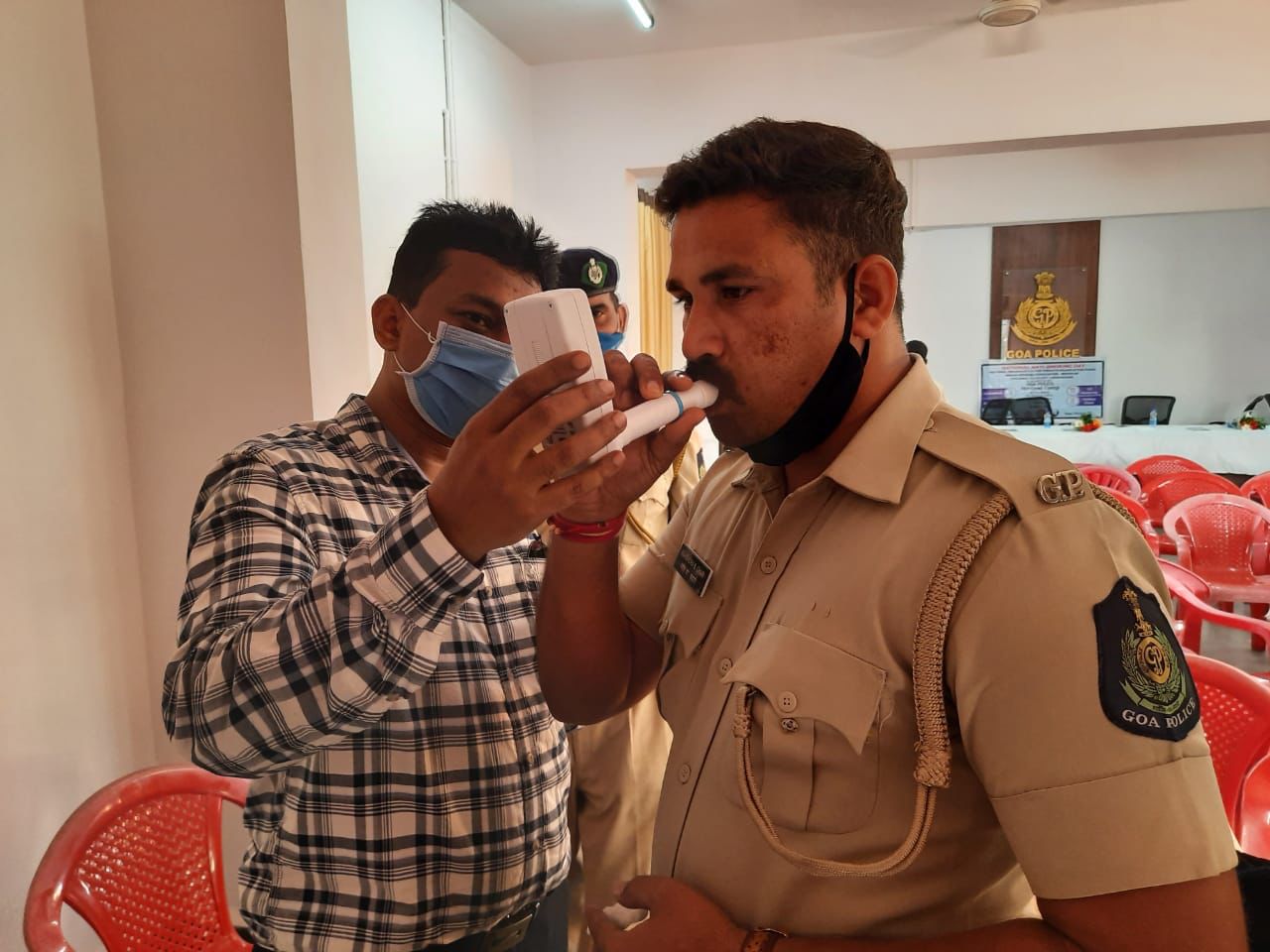 ﻿Goa Police sensitised   on ill effects of tobacco,   alcohol consumption
