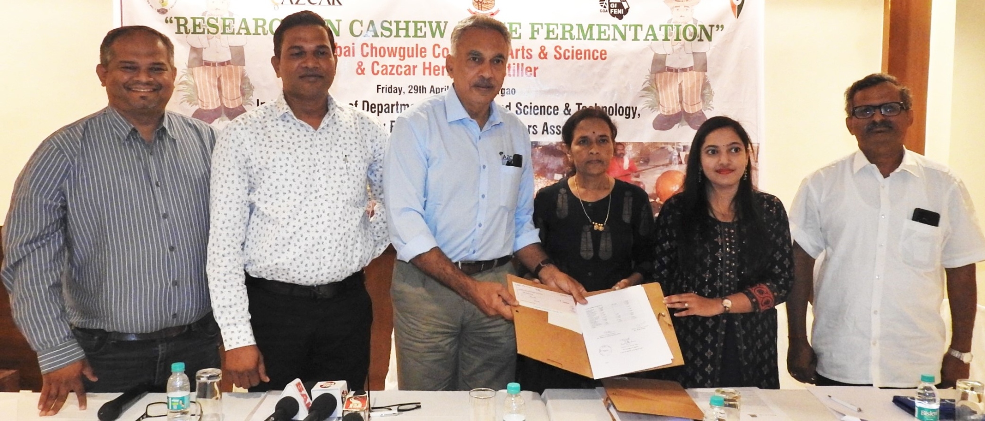 Cazcar, Chowgule college tie-up for research project on feni