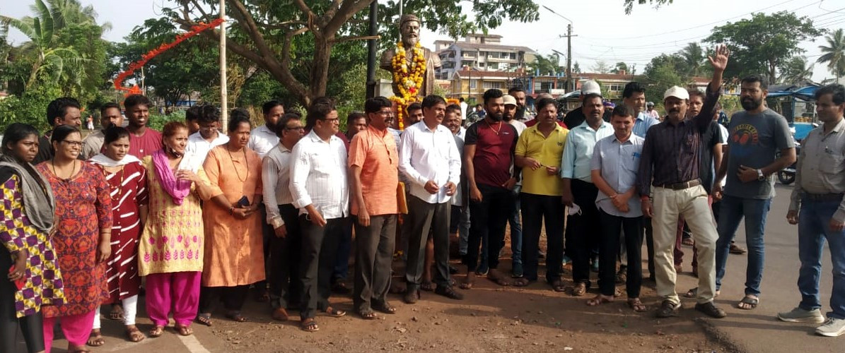 Bust of Shivaji not to be removed: Shiv Premi