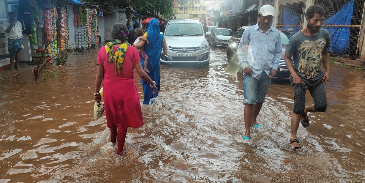 Submerged roads in Margao brings to fore unresolved flooding issue