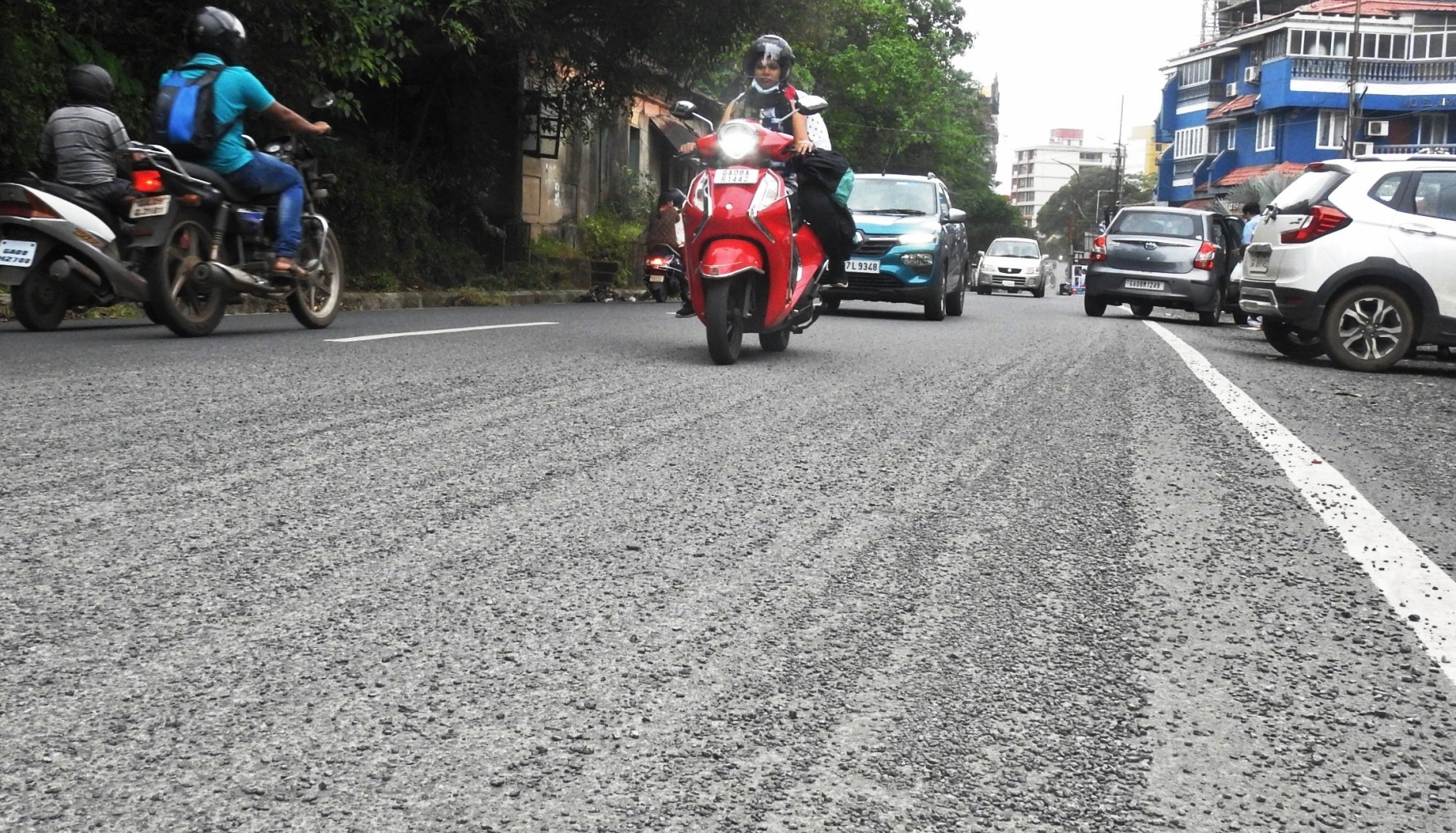 Motorists face hardships in Margao as newly hot mixed road washed away