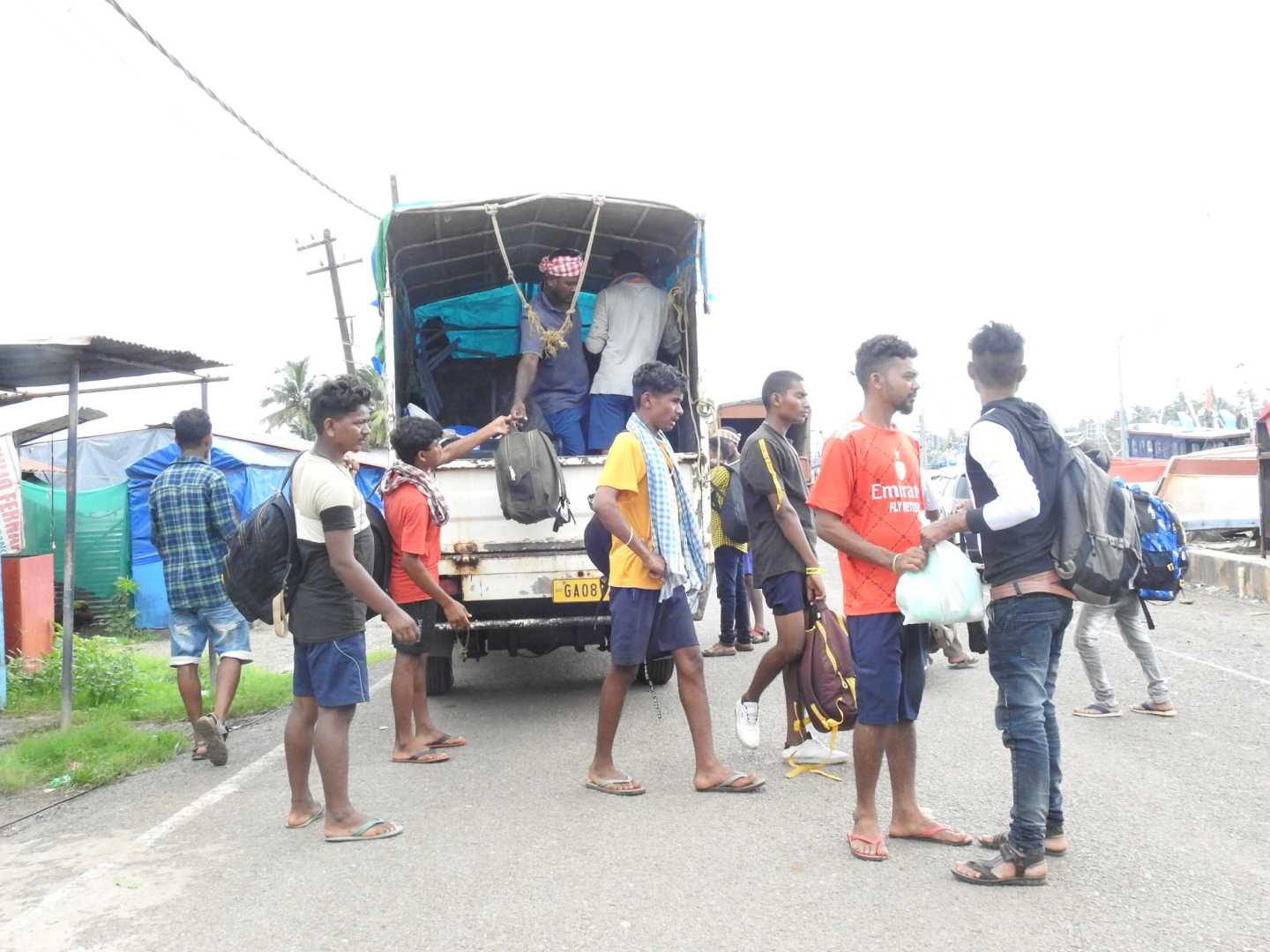 CUTBONA BOAT OWNERS IN A FIX OVER HC ORDER