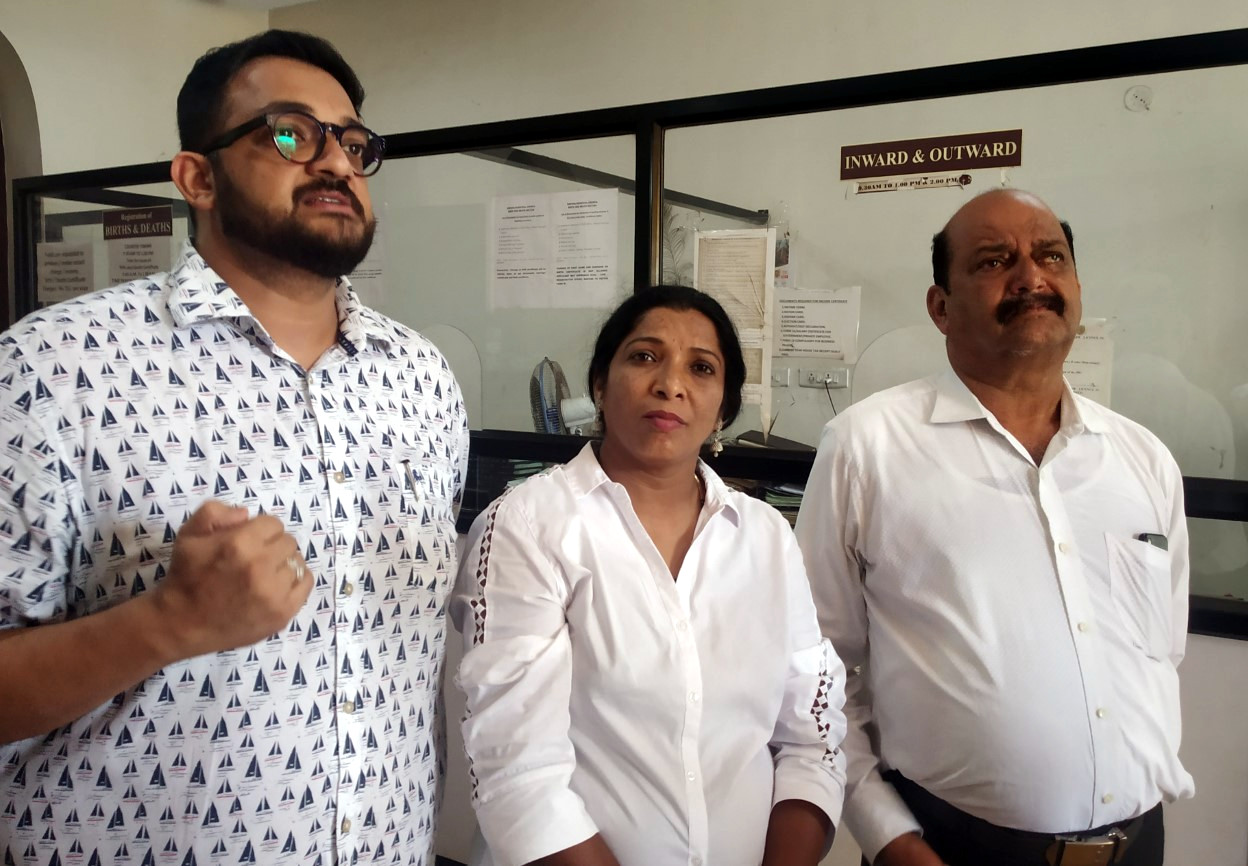 Mapusa Opposition hunt for names in hafta charge