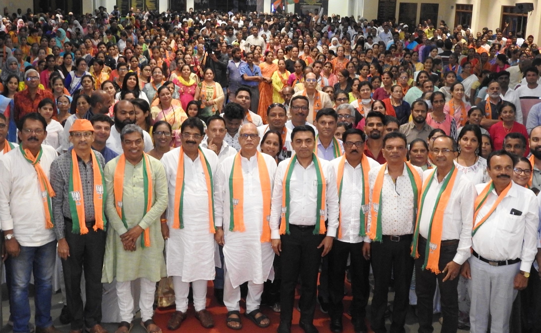 Former Margao Cong chief joins BJP with over 2,500 supporters