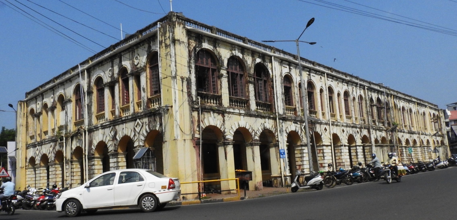 MARGAO LANDMARKS CRY FOR ATTENTION