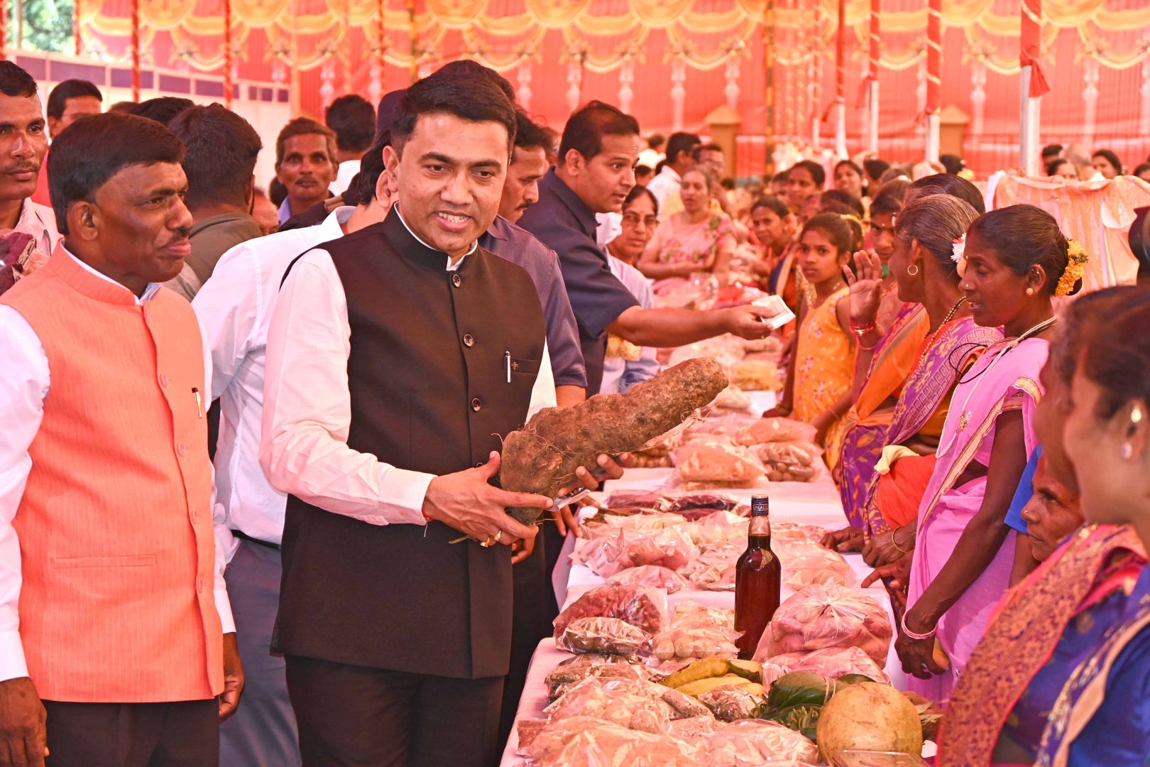 Lokotsav is an event which preserves culture of State, says CM Sawant