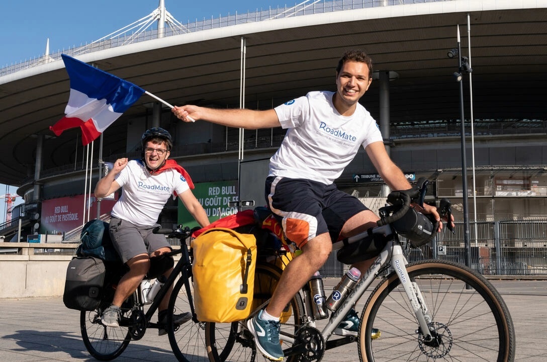 After World Cup disappointment, French cyclists turn to promote sustainable travel