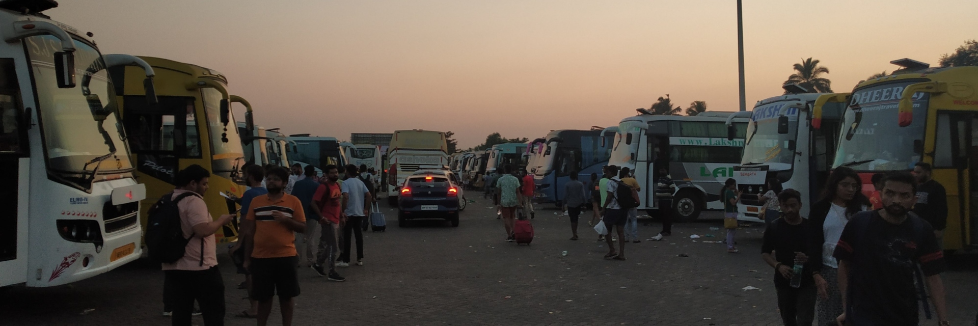 Outstation buses queue up at Mapusa bus stand