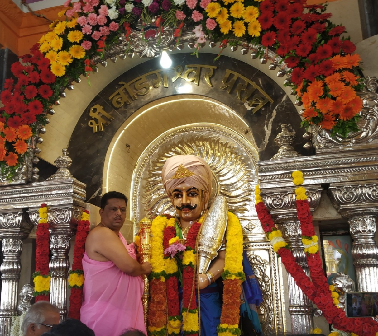 Mapusa’s Bodgeshwar gets Rs 67 lakh ‘golden stick’