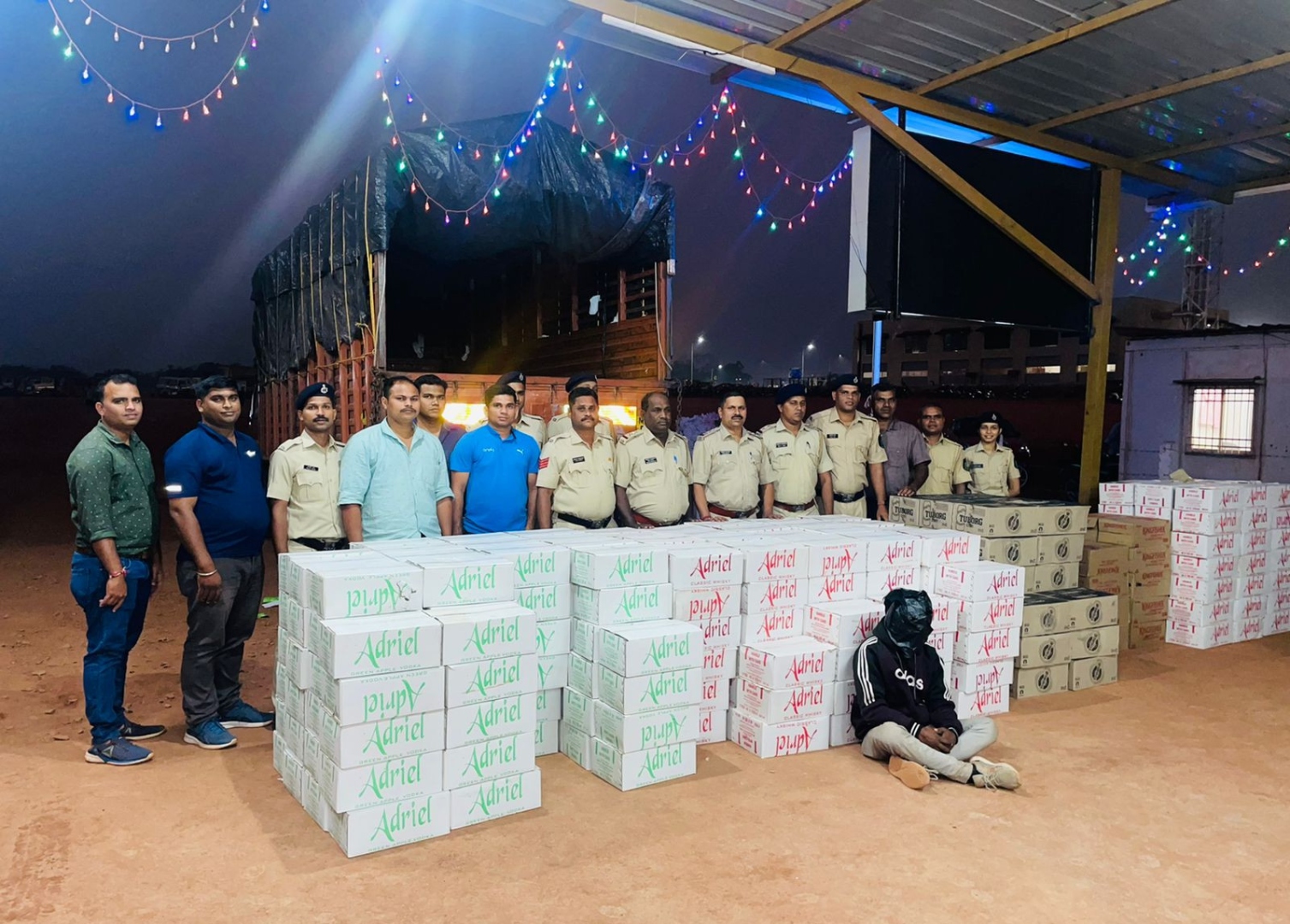 Liquor worth Rs 10.82 lakh seized from truck in Pernem