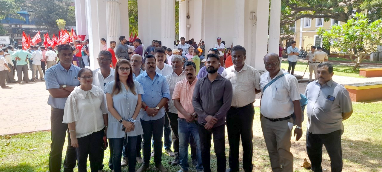Activists lambast dictatorial attitude of BJP govt   over hasty decision to disqualify Rahul Gandhi