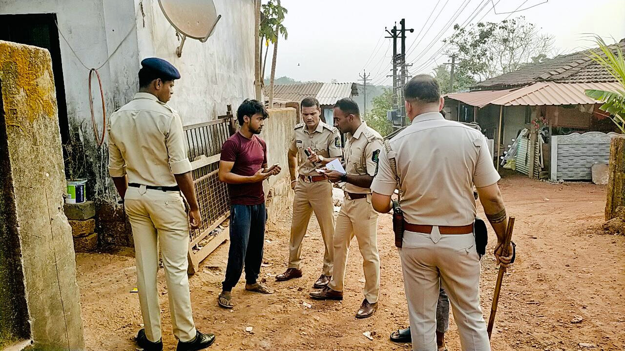 ﻿Colvale cops step up   surveillance, book  several for violations