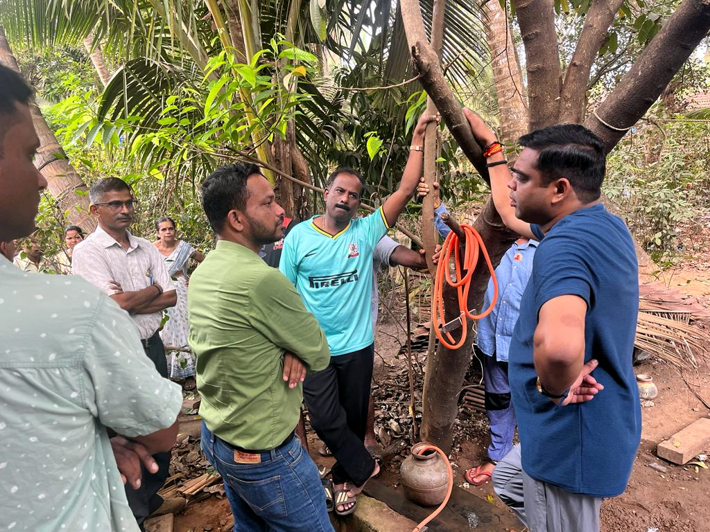 MLA directs officials   to resolve water   scarcity in Mandrem