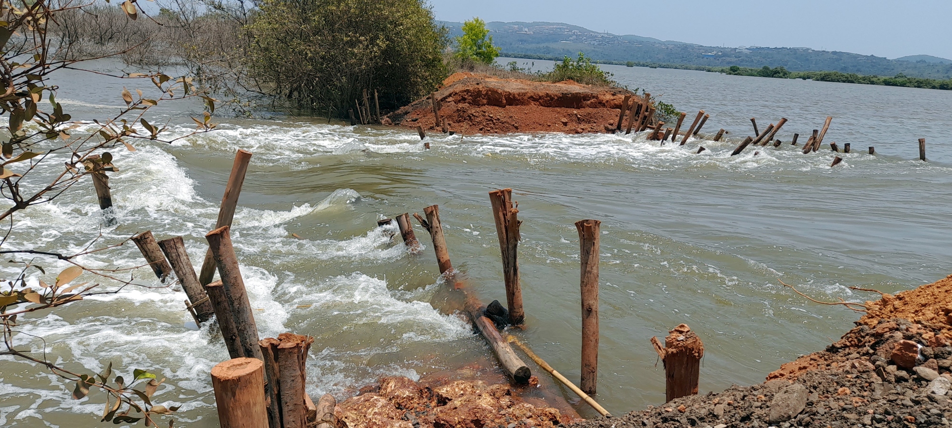 MLA seeks funds to build outer bundhs to protect inner ones