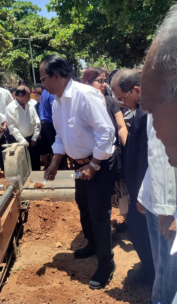 Isidore’s son laid to rest at St Inez cemetery