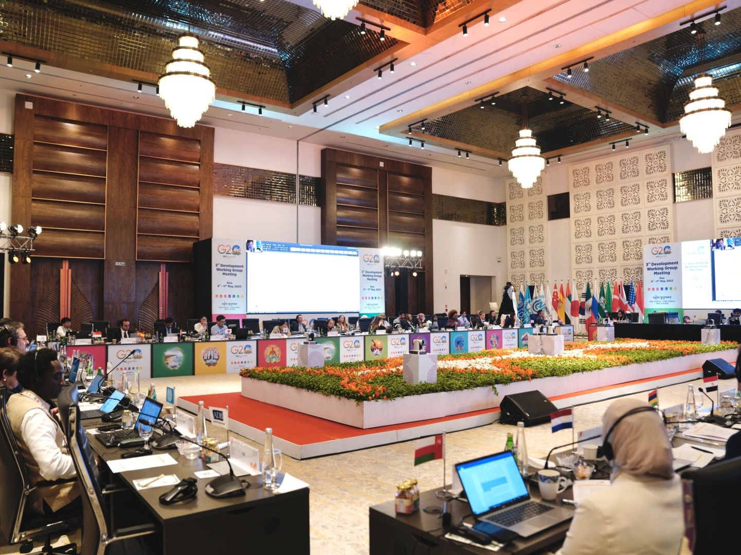 India sets the ball rolling, places ambitious agenda before DWG