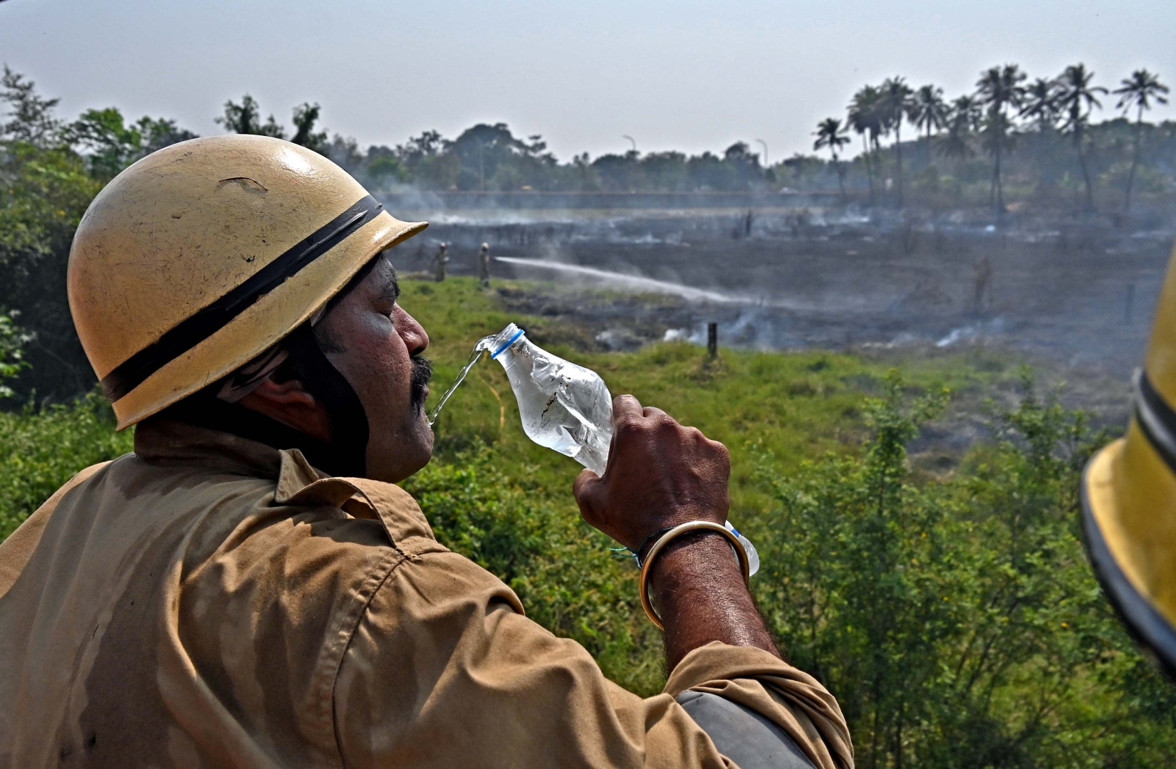 ﻿Why 40°C is bearable in the desert but lethal in tropics