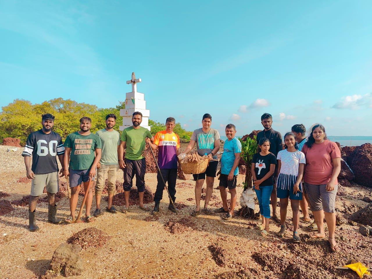 In attempt to revive mangroves at Vareg, plantation drive held